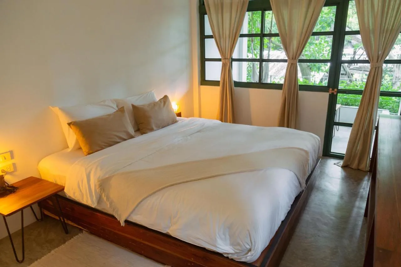 Big Tree Boutique Hotel Koh Tao 3*,